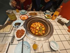 -小炉灶铁锅炖