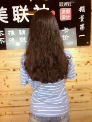 -镁连社·美联社