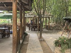 -乡巴佬鼎锅饭