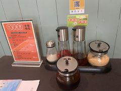 -左记港食(融科天城店)