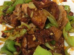 -金卯白肉罩火烧