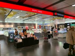 -维也纳国际机场