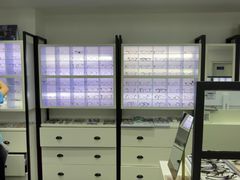 -造寸眼镜·蔡司官方授权店(东门店)