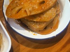 -爆炸头阿姨小四川正宗川味小吃(无任何分店)