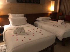 -三亚湾海居铂尔曼度假酒店