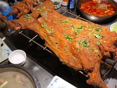 -冰冰龙虾·江湖菜·花园江景餐厅
