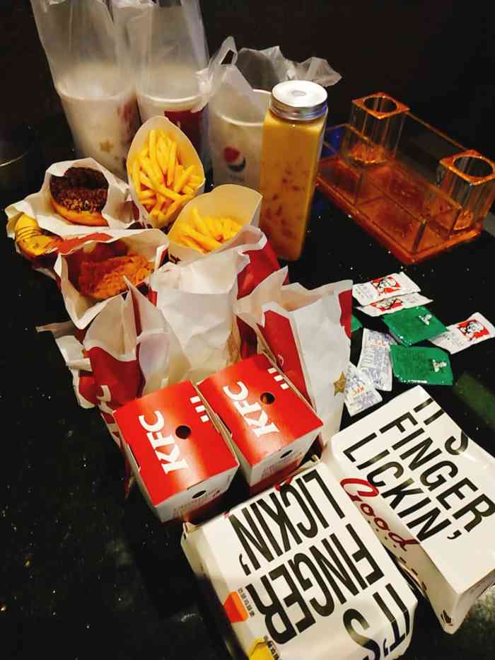 悦尚纯k量贩ktv(云南北路店)