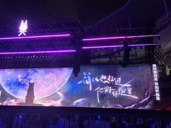 -上海体育场