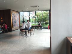 -星巴克(真如星光耀广场店)