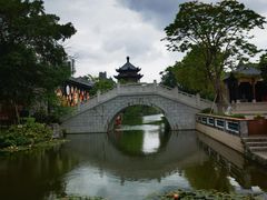 -岭南和园