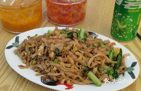 Dry Stir-Fried Hainan Rice Noodles