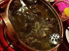 -银同牦牛肉火锅