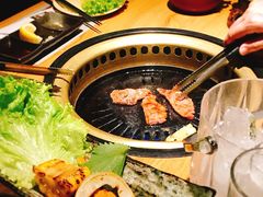 -炼火烤肉店