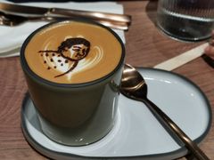 -潮一不贰·法式甜品·生日蛋糕·西式简餐(外滩店)