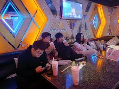 -好乐迪(张扬路八佰伴店)
