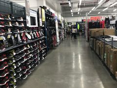 -迪卡侬(观山店)