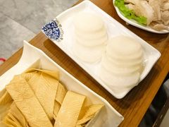 -楼外楼大刀肉传统火锅居(幸福街店)