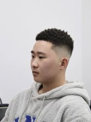 -贝勒爷专业男发
