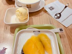 芒果白雪黑糯米-满记甜品(上海高岛屋二店)