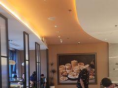 -东方早茶 海鲜•青岛菜(国信体育中心店)