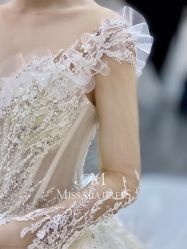 -MISS MIA 婚纱品牌馆