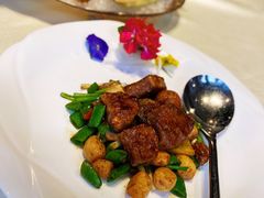 黑椒爆炒雪花牛肉粒-皇朝会.经典传统粤菜(外滩店)