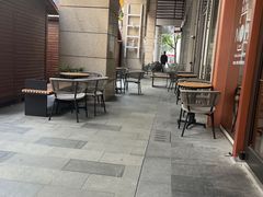 -星巴克(上海虹桥南丰城办公楼店)