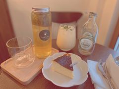 巴斯克芝士蛋糕-Ten Olives甜点