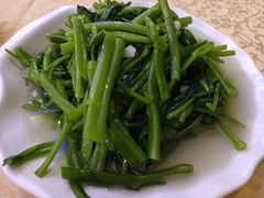 -维吾尔餐厅(宜山路店)