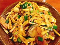 春笋腊肉-苗湘食府(十年店)