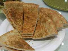 烤油馕-阿拉丁新疆风味餐厅·清真(罗廊巷店)