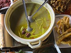 -清真·马坡烧烤涮牛肚·酸浆火锅(新区总店)