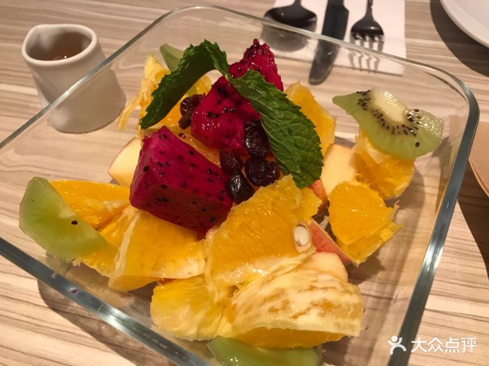 必胜客(宜家店)缤纷水果沙拉图片