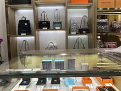 -109度二手奢侈品手表包包珠宝回收(新天地店)