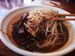 -莉安酸牛肉早点