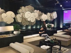 -新盈光·云会所(百丈东路店)