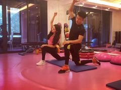 -思迈威健身(积玉桥万达店)