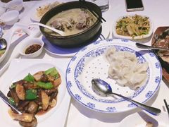 -赵记老铺(市府恒隆广场店)