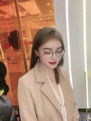 点击看大图 -CE·专业蛋白•羽毛接发·潮色烫染品牌店
