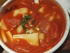 -渝是乎酸菜鱼(龙旗购物中心店)