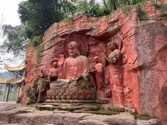 -峨眉山报国寺