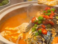-新天明砂锅鱼头煲