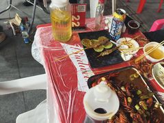 -老街烧烤大排档·地道湖北菜·龙虾馆(汉口火车站店)