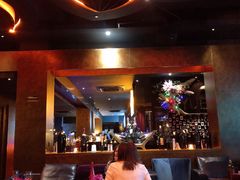 -YUE·6·西式融合餐厅(外滩六号店)