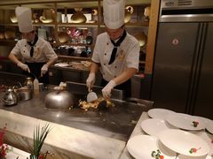 -雍和会海鲜姿造自助(湖东路店)