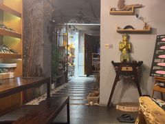 -泰·菩提树下[泰式按摩x精油SPAx肩颈头疗](新景店)