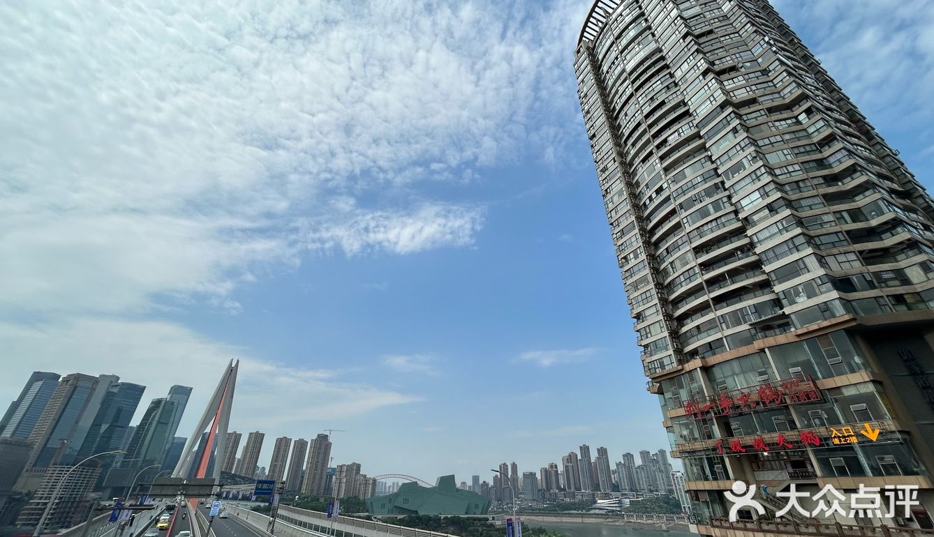 查询洪崖洞江景火锅店数据有感