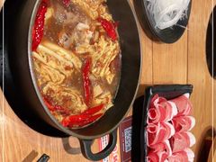 -呷哺呷哺(普陀乐购真北店)