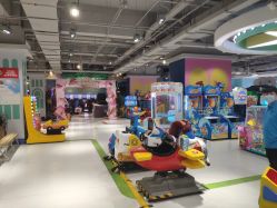 -利奥梦幻主题乐园(爱琴海购物公园店)