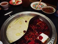 -沸炉重庆老火锅(军事博物馆店)